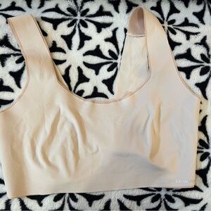 Vince Women's Cream Intimate Top